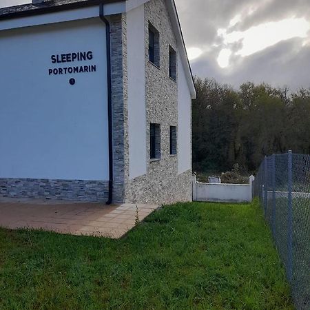 Sleeping Portomarin 1 Hotel Exterior photo